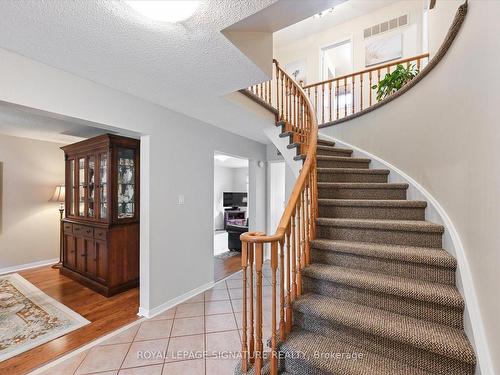 4128 Powderhorn Cres, Mississauga, ON - Indoor Photo Showing Other Room