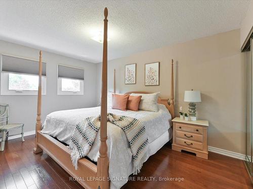 4128 Powderhorn Cres, Mississauga, ON - Indoor Photo Showing Bedroom