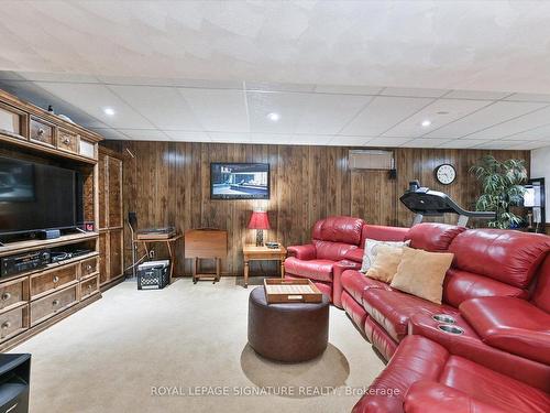 4128 Powderhorn Cres, Mississauga, ON - Indoor Photo Showing Basement