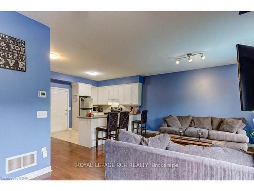 176 Berkshire Dr, Wellington North, ON - Indoor Photo Showing Living Room