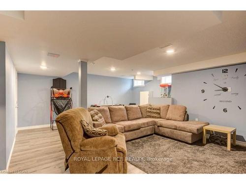 176 Berkshire Dr, Wellington North, ON - Indoor Photo Showing Other Room