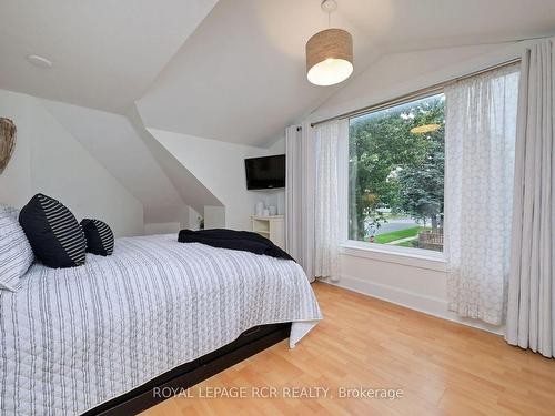 307 Victoria St, Shelburne, ON - Indoor Photo Showing Bedroom