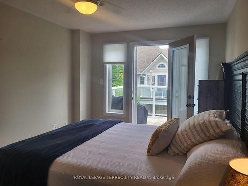 2 Carnoustie Lane, Georgian Bay, ON - Indoor Photo Showing Bedroom