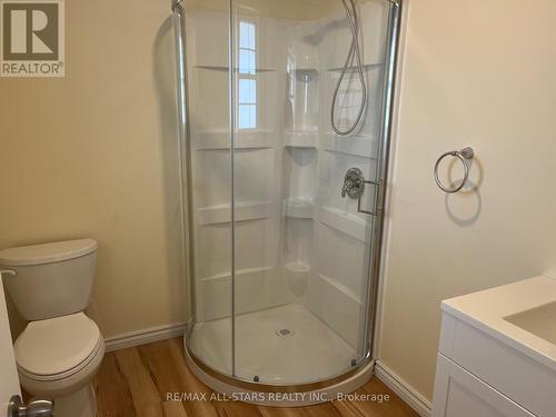 1320 Fenel Road, Kawartha Lakes, ON - Indoor Photo Showing Bathroom