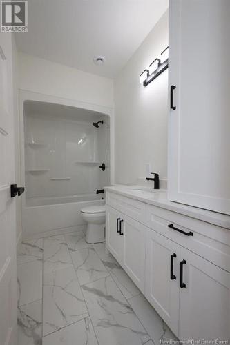 17 Donmac Court, Fredericton, NB - Indoor Photo Showing Bathroom