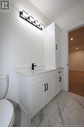 17 Donmac Court, Fredericton, NB - Indoor Photo Showing Bathroom