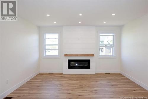 17 Donmac Court, Fredericton, NB - Indoor Photo Showing Living Room With Fireplace