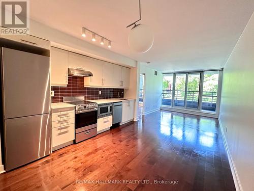 203 - 320 Richmond Street E, Toronto (Moss Park), ON - Indoor Photo Showing Kitchen