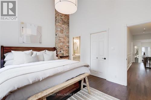 581 Ontario Street, Toronto (Cabbagetown-South St. James Town), ON - Indoor Photo Showing Bedroom