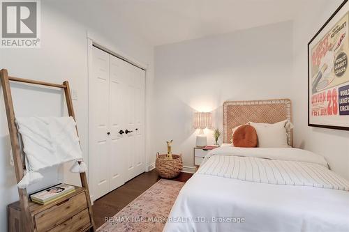 581 Ontario Street, Toronto (Cabbagetown-South St. James Town), ON - Indoor Photo Showing Bedroom