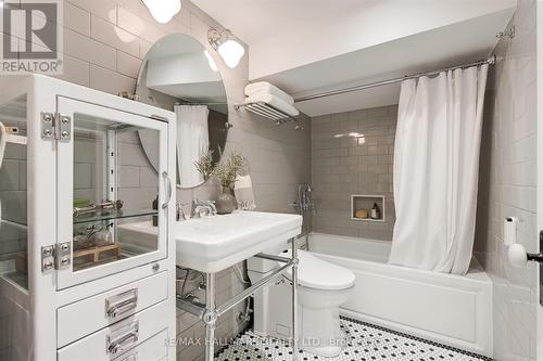 581 Ontario Street, Toronto (Cabbagetown-South St. James Town), ON - Indoor Photo Showing Bathroom