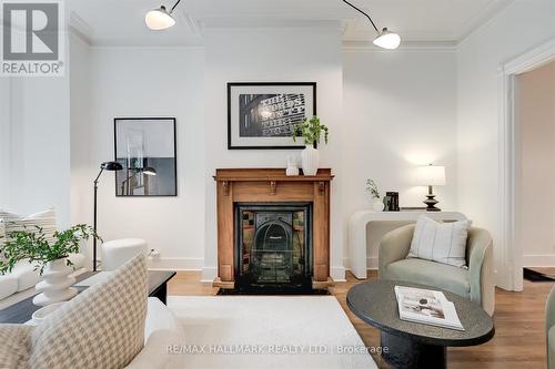 581 Ontario Street, Toronto (Cabbagetown-South St. James Town), ON - Indoor Photo Showing Living Room With Fireplace