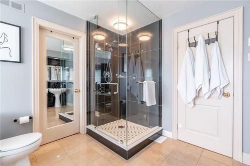 7775 St. Augustine Crescent, Niagara Falls, ON - Indoor Photo Showing Bathroom