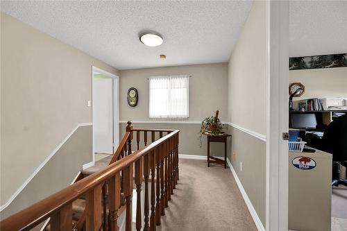 3011 Sandlewood Court, Burlington, ON - Indoor Photo Showing Other Room