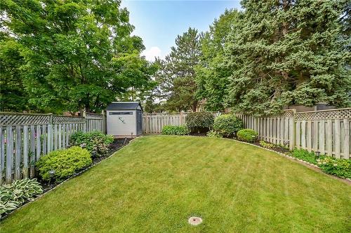 3011 Sandlewood Court, Burlington, ON - Outdoor With Backyard