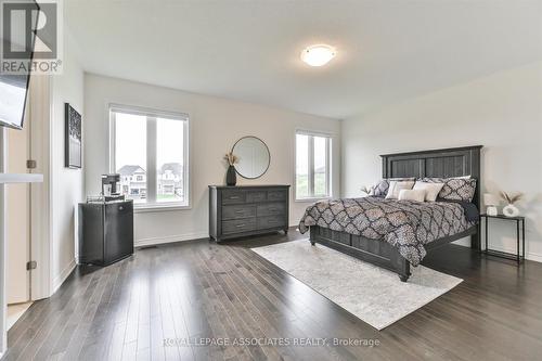 55 Deepwood Crescent, East Gwillimbury (Sharon), ON - Indoor Photo Showing Bedroom