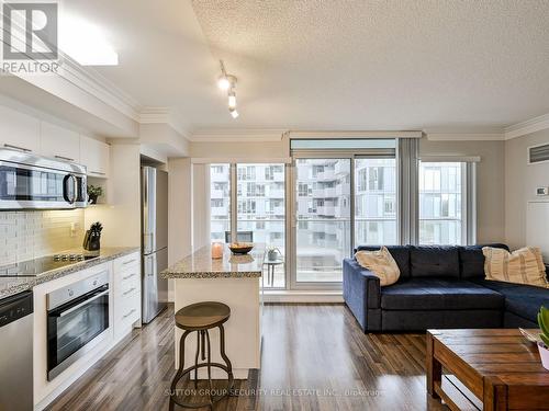 W306 - 565 Wilson Avenue, Toronto (Clanton Park), ON - Indoor