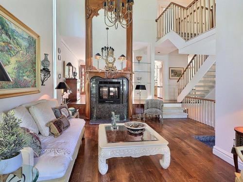 Salon - 1235 Rue Des Éperviers, Longueuil (Le Vieux-Longueuil), QC - Indoor Photo Showing Living Room With Fireplace