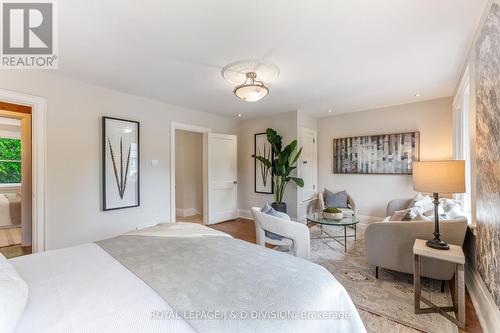 10 Glencairn Avenue, Toronto (Lawrence Park South), ON - Indoor Photo Showing Bedroom