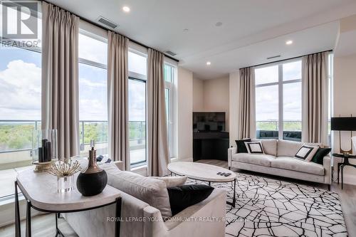 #706 - 11782 Ninth Line, Whitchurch-Stouffville (Stouffville), ON - Indoor Photo Showing Living Room