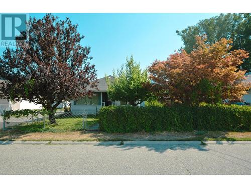 410 Young Street, Penticton, BC - Outdoor