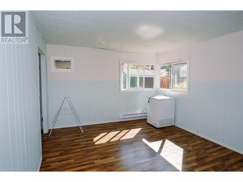 410 Young Street, Penticton, BC - Indoor Photo Showing Other Room