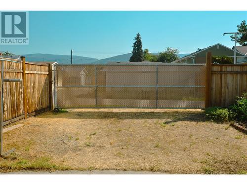 410 Young Street, Penticton, BC - Outdoor