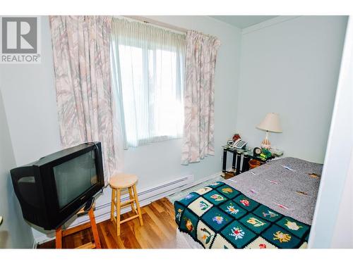 410 Young Street, Penticton, BC - Indoor Photo Showing Bedroom