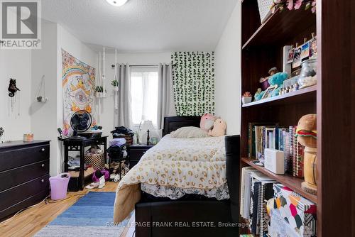 409 Perry Street, Whitby (Downtown Whitby), ON - Indoor Photo Showing Bedroom