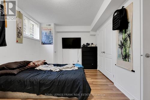 409 Perry Street, Whitby (Downtown Whitby), ON - Indoor Photo Showing Bedroom