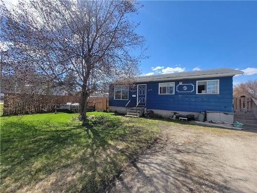 275 4Th Street Sw, Minnedosa, MB - Outdoor