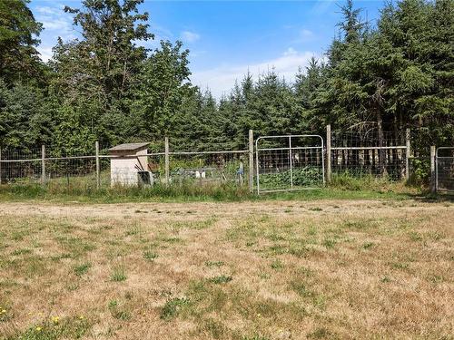 5430 Matson Rd, Ladysmith, BC 