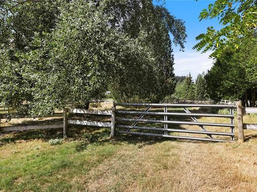 5430 Matson Rd, Ladysmith, BC 