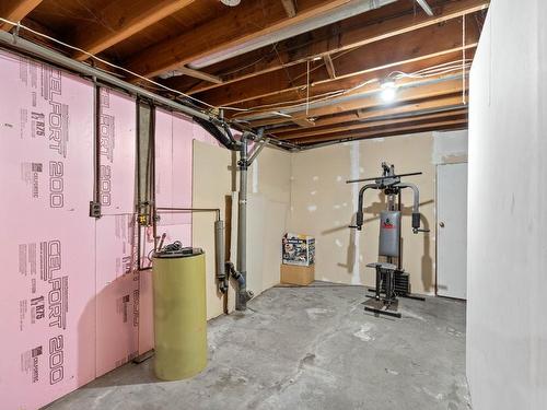 4060 Hills Frontage Rd, Cache Creek, BC - Indoor Photo Showing Basement