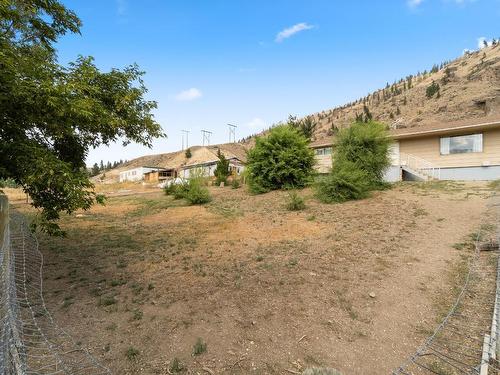 4060 Hills Frontage Rd, Cache Creek, BC - Outdoor