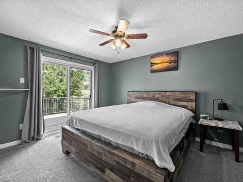 1487 Stage Rd, Cache Creek, BC - Indoor Photo Showing Bedroom