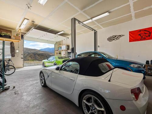 1487 Stage Rd, Cache Creek, BC - Indoor Photo Showing Garage