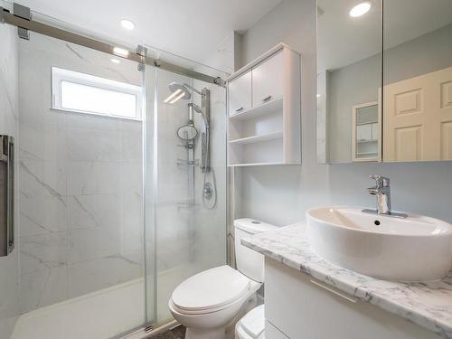 1175 Columbia Street, Kamloops, BC - Indoor Photo Showing Bathroom