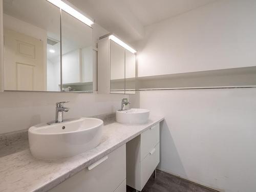 1175 Columbia Street, Kamloops, BC - Indoor Photo Showing Bathroom