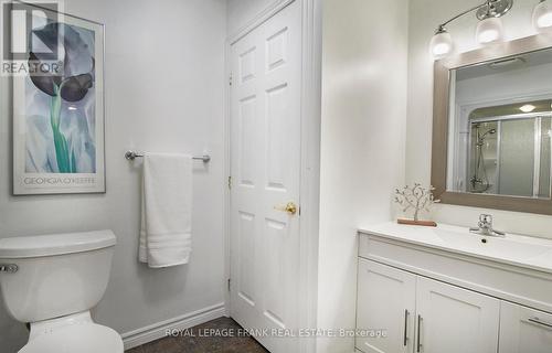 707 Walnut Street W, Whitby (Downtown Whitby), ON - Indoor Photo Showing Bathroom