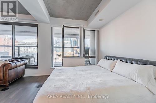 610 - 560 King Street W, Toronto (Waterfront Communities), ON - Indoor Photo Showing Bedroom