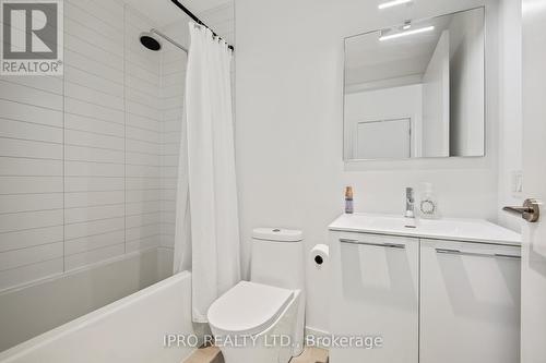 401 - 200 Sudbury Street, Toronto, ON - Indoor Photo Showing Bathroom