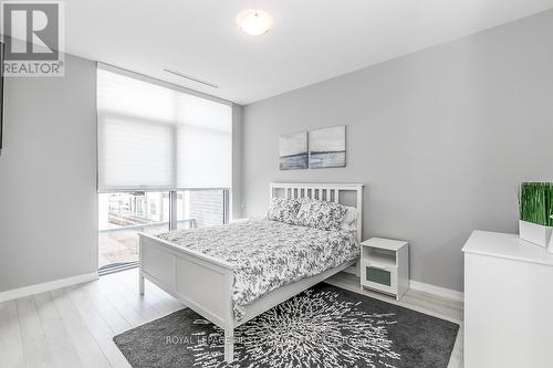 3645 Ferretti Court, Innisfil, ON - Indoor Photo Showing Bedroom