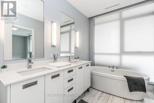 3645 Ferretti Court, Innisfil, ON - Indoor Photo Showing Bathroom