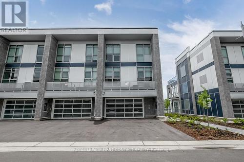 3645 Ferretti Court, Innisfil, ON - Outdoor With Facade