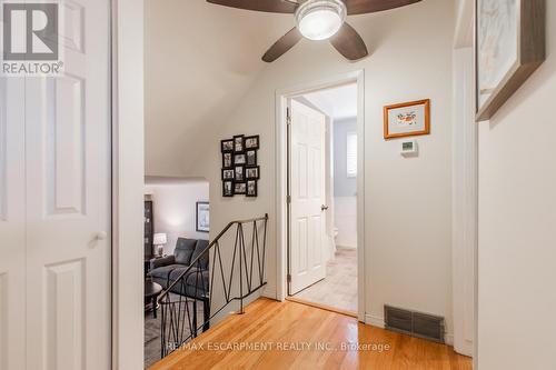 25 Muir Avenue, Hamilton (Berrisfield), ON - Indoor Photo Showing Other Room