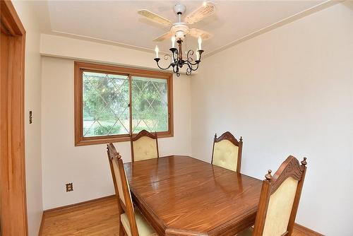 1036 Gallagher Road, Burlington, ON - Indoor Photo Showing Dining Room