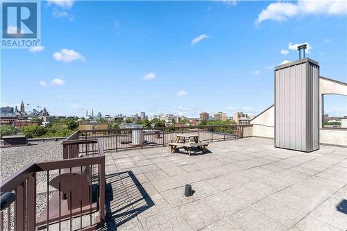 Rooftop with Breathtaking views - 222 Guigues Avenue Unit#401, Ottawa, ON - Outdoor