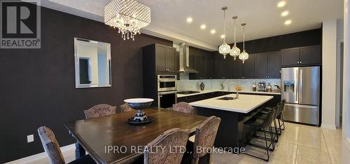 181 Trail Boulevard, Springwater (Centre Vespra), ON - Indoor Photo Showing Dining Room