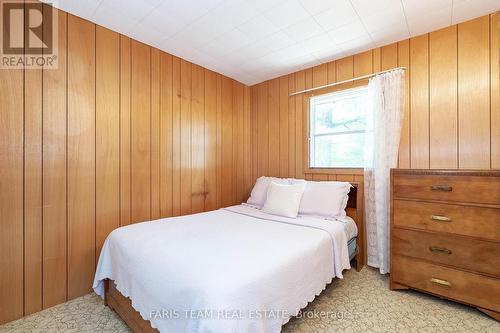 21 De Lac Rue, Tiny (Lafontaine), ON - Indoor Photo Showing Bedroom